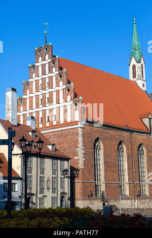 Saint John lutherischen Kirche im Zentrum von Riga, Lettland. Begann als kleine Kapelle wurde im 1234 gebaut Stockfoto