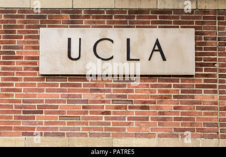 LOS ANGELES, CA/USA, 25. Mai 2015: Eingangsschild zu UCLA Campus. Stockfoto