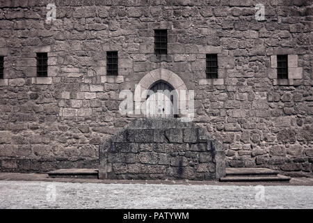 Outdoor architektonischen Details des der Grafen Palace, fünfzehnten Jahrhundert, Guimaraes, Portugal Stockfoto