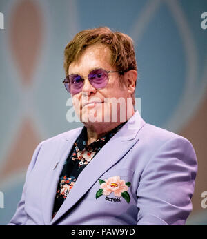 Amsterdam, Niederlande. 23. Juli 2018. AMSTERDAM, NIEDERLANDE, 24. JULI 2018 Elton John während der Internationalen AIDS-Konferenz am 23. Juli 2018 in Amsterdam, Niederlande. (Foto von Patrick Van Katwijk/Getty Images) | Quelle: dpa/Alamy leben Nachrichten Stockfoto