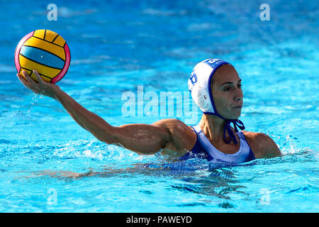 25. Juli 2018, Bernat Picornell Pools, Barcelona, Spanien; das 33. Europäische Wasser Polo Meisterschaften, Spanien Frauen versus Griechenland Frauen; Alkisti Avramidou in Angriff für Griechenland Stockfoto