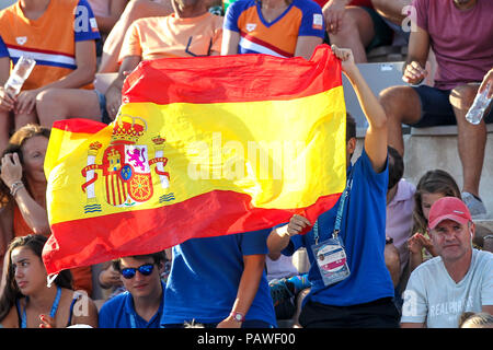 25. Juli 2018, Bernat Picornell Pools, Barcelona, Spanien; das 33. Europäische Wasser Polo Meisterschaften, Spanien Frauen versus Griechenland Frauen; Spanisch Unterstützer Stockfoto