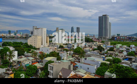 Da Nang, Vietnam - May 22, 2018. Stadtbild von Da Nang, Vietnam. Da Nang ist eine Küstenstadt in Zentralvietnam für seine Sandstrände und Geschichte bekannt. Stockfoto