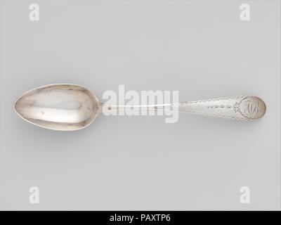 Tabelle Löffel. Kultur: American. Abmessungen: L 9 1/4 in. (23,5 cm). Teekocher: Benjamin Halsted (1734-1817). Datum: 1780-90. Museum: Metropolitan Museum of Art, New York, USA. Stockfoto