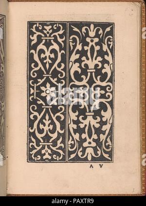 Convivio delle Belle Donne, Seite 5 (Vorderseite). Designer: Holzschnitt Grenze auf Titel unterzeichnet von Matteo da Treviso (Italienisch, Aktiv 16. Jahrhundert). Maße: Gesamt: 7 7/8 x 5 1/2 in. (20 x 14 cm). Erschienen in: Venedig. Herausgeber: Nicolò Zoppino (Italienisch, Ferrara 1478/80-1544 Venedig), Venedig. Datum: August 1532. Von Nicolo Zoppino, Italienisch, Aktive aus dem 16. Jahrhundert, Venedig, entworfen von Matteo da Treviso, Italienisch, Aktiv 16. Jahrhundert veröffentlicht. Von oben nach unten und von links nach rechts: Design besteht aus 2 Spalten. Linke Spalte ist mit maurischen Muster mit 6-blättrige Blüten in der Mitte eingerichtet. Righ Stockfoto