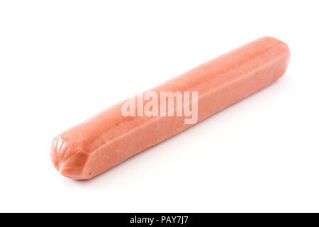 Rohe Wurst schließen bis auf weißem Hintergrund Stockfoto