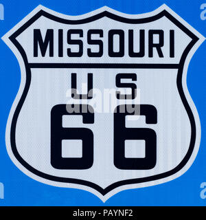 Straßenschild mit der Route 66 in Missouri Stockfoto