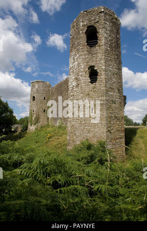 Im südlichen Teil von Llanwaden Schloss von der Süd-Ost-Ecke auf der wassergraben gesehen Stockfoto