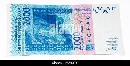 2000 CFA-Franc Bank Note. CFA-Franc ist in 14 afrikanischen Ländern verwendet. Stockfoto