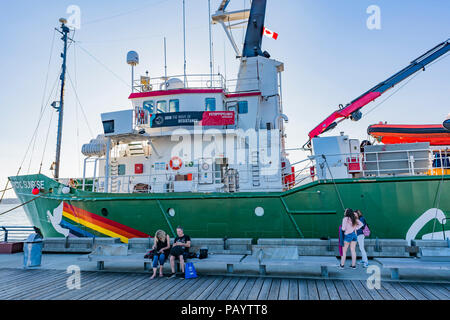 Greenpeace Schiff Arctic Sunrise, angedockt an der North Vancouver, British Columbia, Kanada Stockfoto