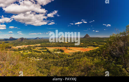 Blick vom Gipfel des Mount Coochin, Glas Haus Berge, Sunshine Coast, Queensland, Australien Stockfoto