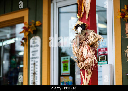 Halloween Dekorationen in Eastern Townships, Quebec, Kanada. Bonscours Dorf. Stockfoto