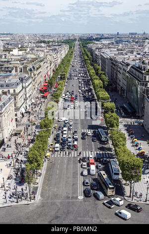 Paris, Frankreich - 01/06/15 Ein Blick auf die Chans de Lise vom Arc de Stockfoto