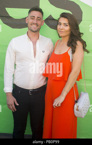 Berühmtheiten besuchen "Papillion Premiere' in Edinburgh International Film Festival in der cineworld in Edinburgh, Schottland. Mit: Michael Socha, Lacie Palmer Wo: Edinburgh, Großbritannien Wann: 24 Jun 2018 Credit: Euan Kirsche / WANN Stockfoto