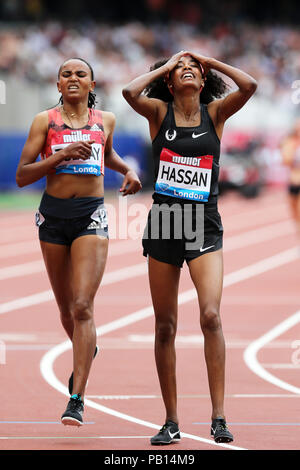 Sifan HASSAN (Niederlande, Holland) feiern Sieg im Millicent Fawcett Meile Finale bei den 2018, IAAF Diamond League, Jubiläum Spiele, Queen Elizabeth Olympic Park, Stratford, London, UK. Stockfoto