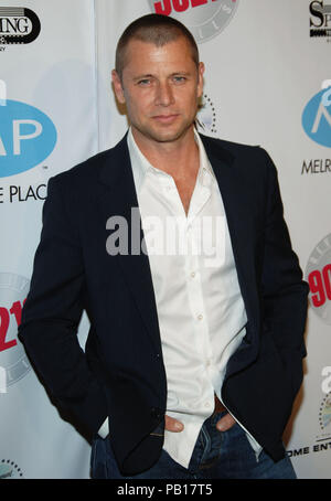 Grant Show im Beverly Hills 90210 oder Melrose Place DVD Release Party bei der Ankunft im Beverly Hilton in Los Angeles. 3/4 Blickkontakt 11 ShowGrant 032 Red Carpet Event, Vertikal, USA, Filmindustrie, Prominente, Fotografie, Bestof, Kunst, Kultur und Unterhaltung, Topix Prominente Fashion/Vertikal, Besten, Event in Hollywood Leben - Kalifornien, Roter Teppich und backstage, USA, Film, Stars, Film Stars, TV Stars, Musik, Promis, Fotografie, Bestof, Kunst, Kultur und Unterhaltung, Topix, vertikal, eine Person, die aus den Jahren 2006 bis 2009, Anfrage tsuni@Ga Stockfoto