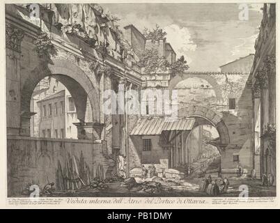 Veduta interna dell'Atrio del Portico di Ottavia (Interne Blick auf das Atrium der Vorhalle des Octavia), in: "Vedute di Roma" (Blick auf Rom). Artist: Giovanni Battista Piranesi (Italienisch, Mogliano Veneto Rom 1720-1778). Abmessungen: Platte: 22 x 28 in. (55,9 x 71,1 cm). Serie/Portfolio: Vedute di Roma (Aussicht auf Rom). Datum: 1760. Diese Ansicht stellt die Zuschauer innerhalb der am besten erhaltene Teil des Komplexes von Kolonnaden ursprünglich in der republikanischen Ära erbaut und später von Kaiser Augustus, der die Vorhalle an seine Schwester Octavia dedizierte wiederhergestellt. Obwohl der Name überlebt aus dem Augusteischen Stockfoto