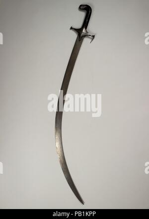 Schwert (shamshir). Kultur: Persisch. Abmessungen: H.34 cm. (88,3 cm); W. 4 3/4 in. (12,1 cm); Wt. 1 lb. 13,9 oz. (847.7 g). Datum: 19. Museum: Metropolitan Museum of Art, New York, USA. Stockfoto