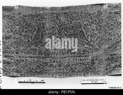 Stück. Kultur: Spanisch. Abmessungen: Insgesamt: 5 1/2 x 20 in. (14 x 50,8 cm). Datum: 16. Museum: Metropolitan Museum of Art, New York, USA. Stockfoto