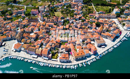 Luftbild der Altstadt von Stari Grad, Hvar, Insel Hvar, Kroatien Stockfoto