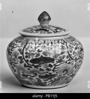 Überdachte Jar. Kultur: China. Abmessungen: H.3. (7,6 cm); Durchm. 3 in. 7,6 cm (3 Zoll). Museum: Metropolitan Museum of Art, New York, USA. Stockfoto