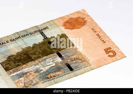 5 Suriname Dollar Bank Note. Suriname Dollar ist die Landeswährung von Suriname Stockfoto