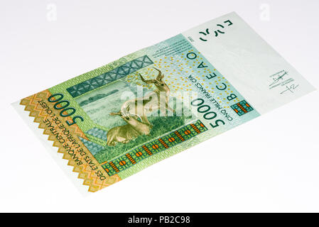 5000 CFA-Franc Bank Note. CFA-Franc ist in 14 afrikanischen Ländern verwendet. Stockfoto