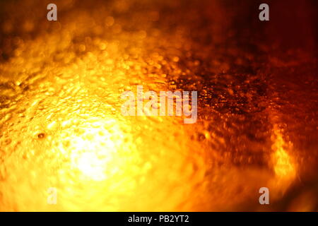 Abstrakte Kunst Fotografie, Nahaufnahme in Orange, Gelb und Rot -'' des Menschen". Stockfoto