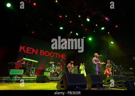 WOMAD-Festival, UK, 26. Juli 2018, Ken Boothe auf der Hauptbühne bei WOMAD-Festival 2018, Kredit: Guy Peterson/Alamy leben Nachrichten Stockfoto