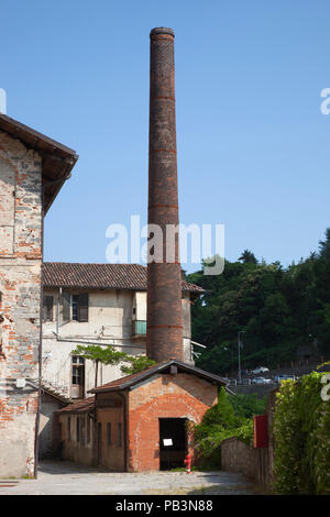 Ex wolle Werk Maurizio Sella und historischen Kamin, jetzt Fondazione Sella und andere Verwendungen, Biella, Piemont, Italien, Europa Stockfoto