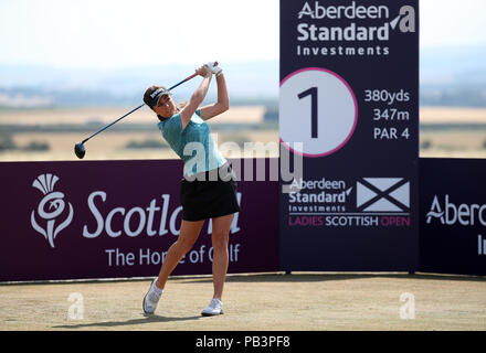 England's Georgia Hall T-Stücke weg auf der 1 Loch während des Tages eine der 2018 Aberdeen Standard Investitionen Ladies Scottish Open im Gullane Golf Club, Gullane. PRESS ASSOCIATION Foto, Bild Datum: Donnerstag, 26. Juli 2018. Photo Credit: Jane Barlow/PA-Kabel. Einschränkungen: Nur für den redaktionellen Gebrauch bestimmt. Keine kommerzielle Nutzung. Stockfoto