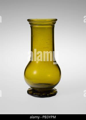 Vase. Kultur: American. Abmessungen: H.7 7/8 in. (20 cm). Datum: 1770-1800. Museum: Metropolitan Museum of Art, New York, USA. Stockfoto