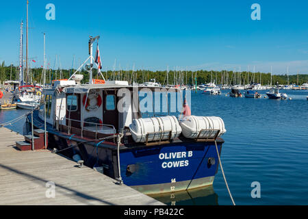 Der Buckler hart Hampshire England Juli 23, 2018 Boote auf dem Beaulieu River Stockfoto