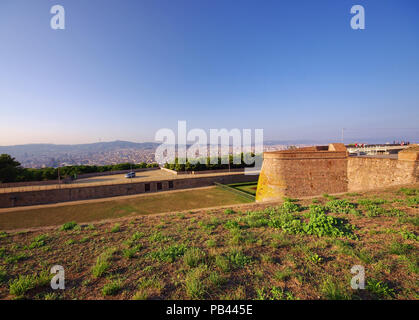 Barcelona Stadtbild Blick von Montjuic Hügel. Spanien Stockfoto