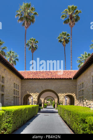 STANFORD, VEREINIGTE STAATEN - 6. Juli: Original Wände an der Stanford University. Stockfoto