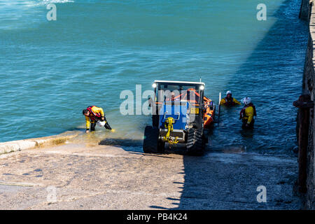 RNLI Training porthcawl Marina 2018 Stockfoto