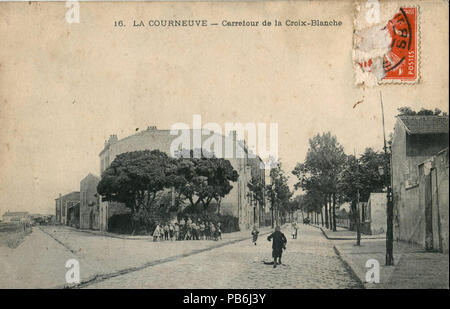 . Français: Carte postale Ancienne sans erwähnen d'Éditeurs, n° 16: La Courneuve - Carrefour de La Croix-Blanche. Vor 1914 800 INCONNU 16 - LA COURNEUVE - Carrefour de La Croix-Blanche Stockfoto