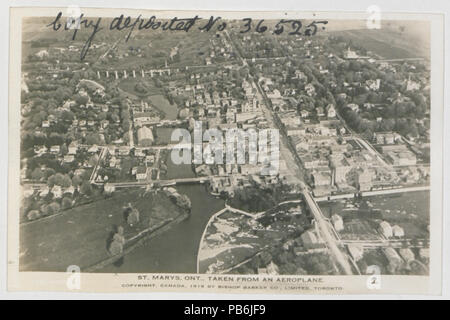 1565 St. Mary's Ontario aus der Luft (HS 85-10 -36525) Original Stockfoto