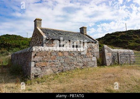 Gebäude wieder aufgebaut, die für die Durchführung von Geschäften für den Leuchtturm verwendet wurde. Osten Tarbet Bay. Mull of Galloway. Schottland Stockfoto