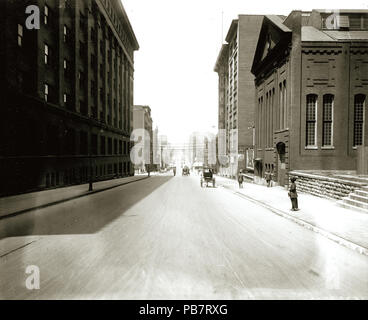 931 Locust Street Blick nach Westen vom siebzehnten Straße Stockfoto