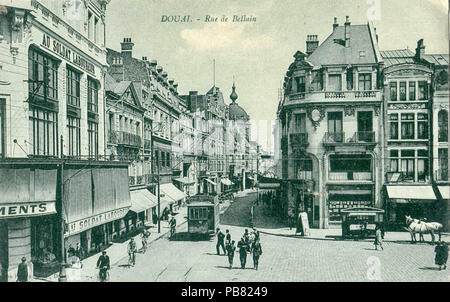 . Français: Carte postale Ancienne éditée par Lion à Douai: DOUAI Rue de Bellain. Vor 1914 924 Lion-DOUAI Rue de Bellain Stockfoto