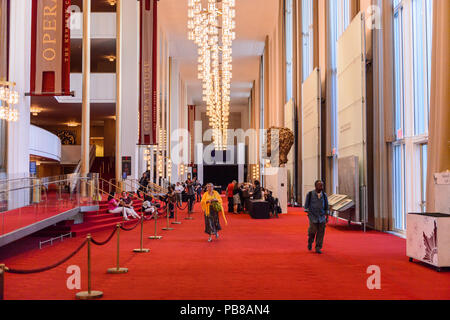 WASHINGTON, USA - Sep 24, 2015: Innenraum des John-F.-Kennedy Center für darstellende Künste. Die Mitte produziert und präsentiert Theater, Tanz, balle Stockfoto