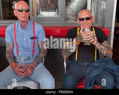 Ein Treffen von Fans von Ska Musik an Volks Bar & Club, Brighton Stockfoto