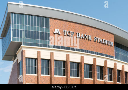 MINNEAPOLIS, MN/USA, 10. September 2017: TCF Bank Stadium auf dem Campus der Universität von Minnesota. Stockfoto