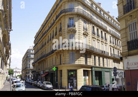 Marseille Frankreich, Grand Rue, einer der elegantesten Straßen der Stadt an der Kreuzung mit der Rue de Chevalier Roze Stockfoto