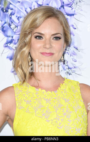 Beverly Hills, CA, USA. 26. Juli, 2018. 26. Juli 2018 - Beverly Hills, Kalifornien - Cindy Busby. 2018 Hallmark Channel Sommer TCA gehalten an privaten Residenz. Photo Credit: Birdie Thompson/AdMedia Credit: Birdie Thompson/AdMedia/ZUMA Draht/Alamy leben Nachrichten Stockfoto