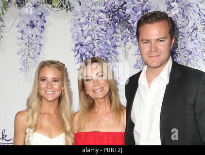 Beverly Hills, Ca. 26. Juli, 2018. Cassidy Erin Gifford, Kathie Lee Gifford, Cody Gifford, Hallmark Channel Sommer 2018 TCA Presse Tour Event in Beverly Hills, Kalifornien am 26. Juli 2018. Credit: MediaPunch Inc/Alamy leben Nachrichten Stockfoto