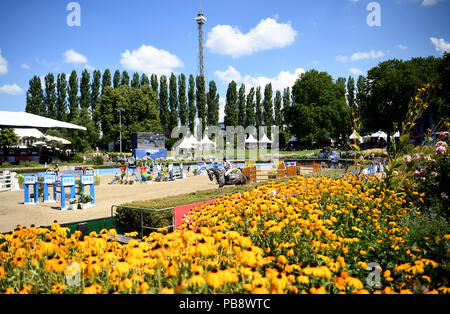 Berlin, Deutschland. 29. Juli, 2018. Reitsport/springen, Global Champions Tour: Eine allgemeine Ansicht der Veranstaltung. Quelle: Britta Pedersen/dpa-Zentralbild/dpa/Alamy leben Nachrichten Stockfoto