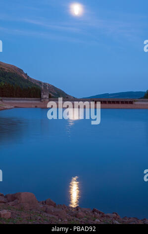 Moonlight Llwyn Onn, Behälter, Brecon Beacons, Powys, Wales, Großbritannien Stockfoto