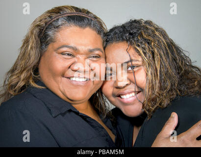 Mutter, 56 und Tochter, 21, Tucson, Arizona, USA. Stockfoto